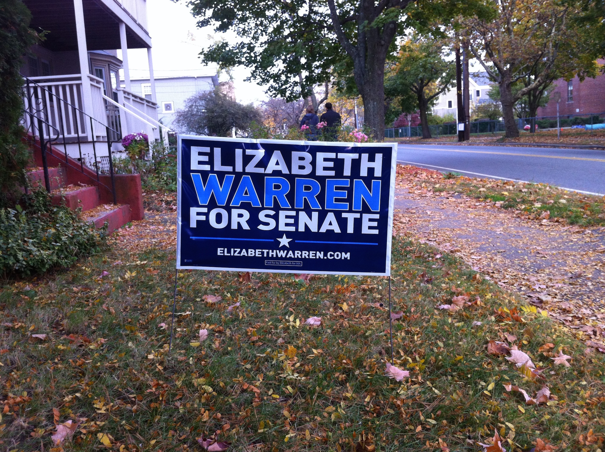 Updated version of the Warren yard sign